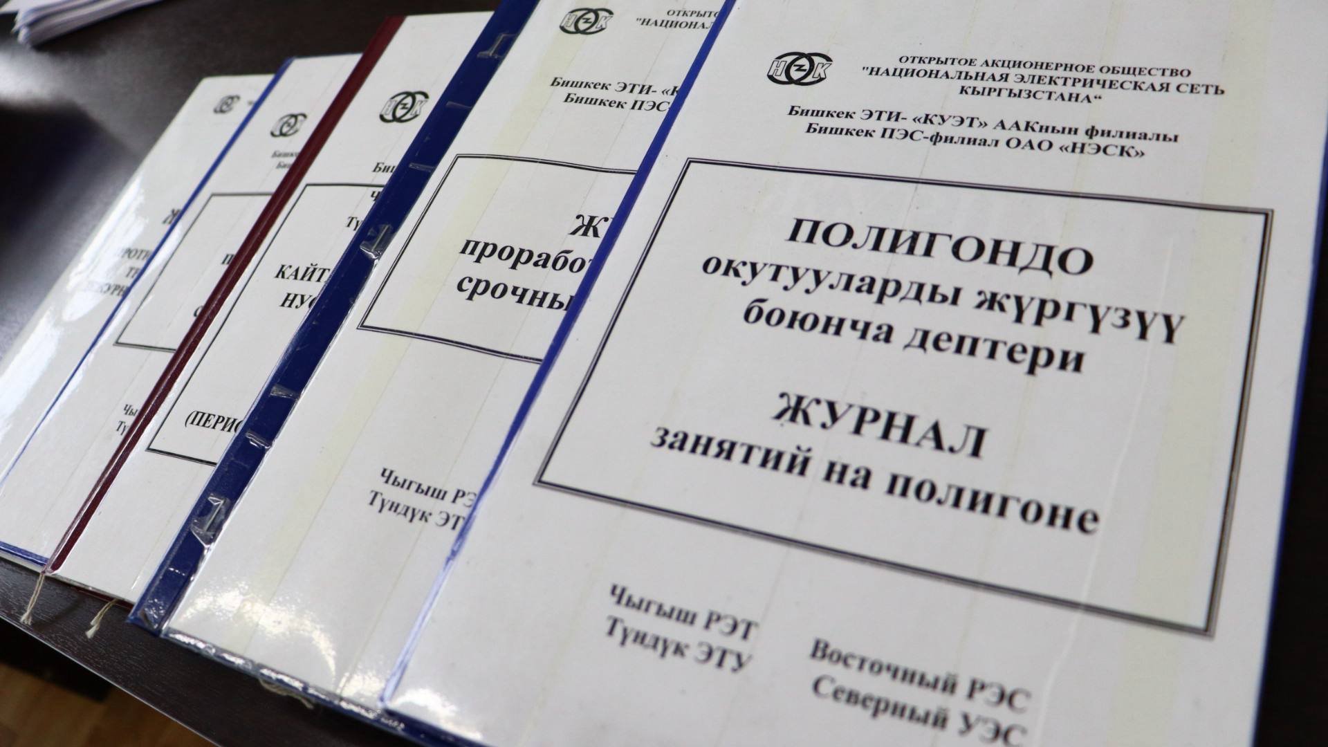 photo_5213476787495572393_w