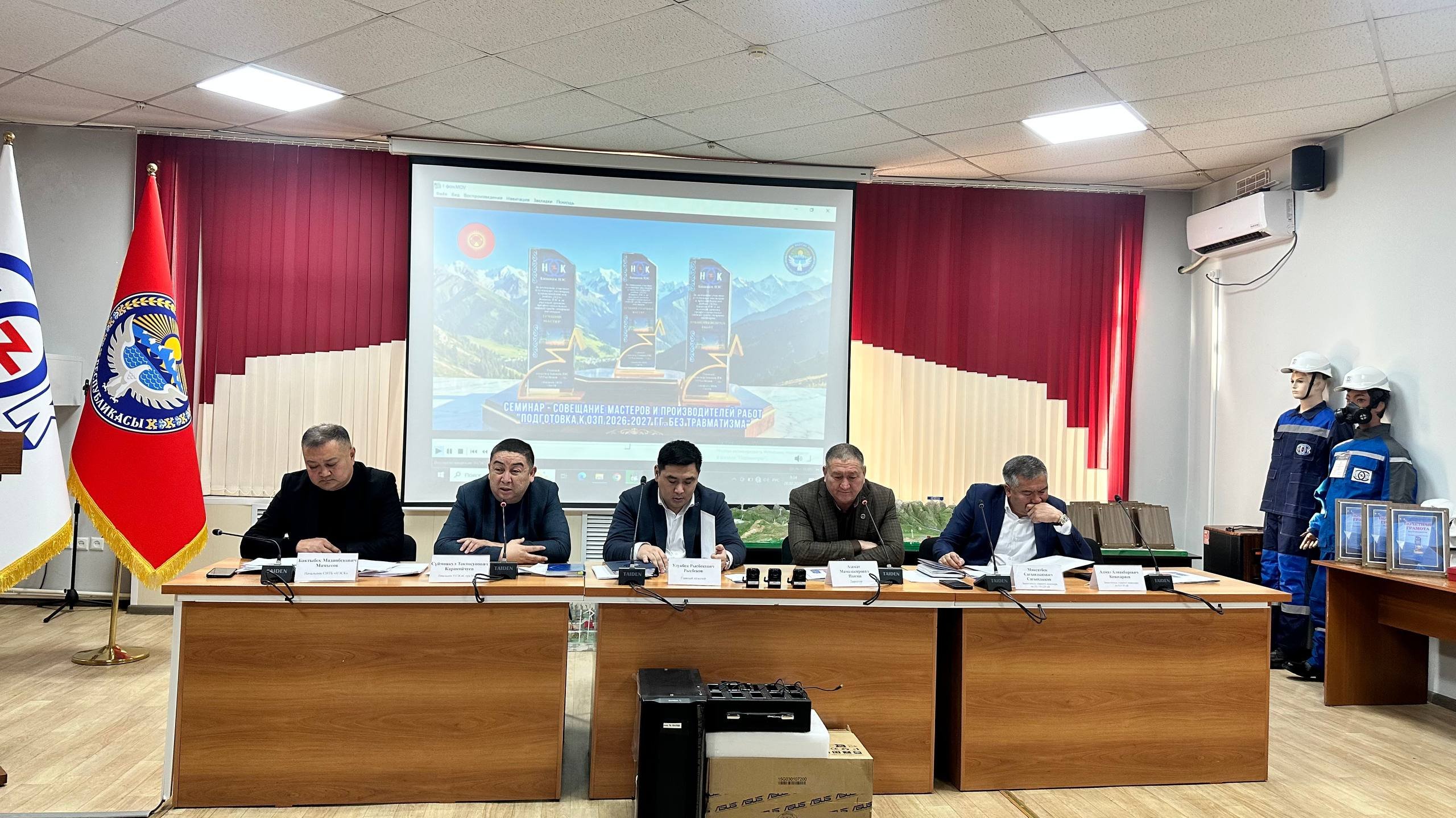 photo_5251276154717540589_w (1)