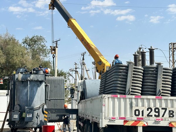 photo_5454137183909838188_w